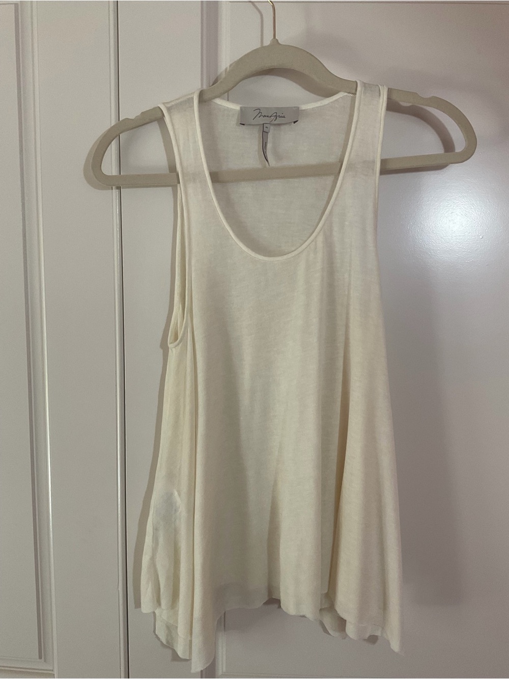 BCBGMaxAzria Ivory Elegant Tank Top